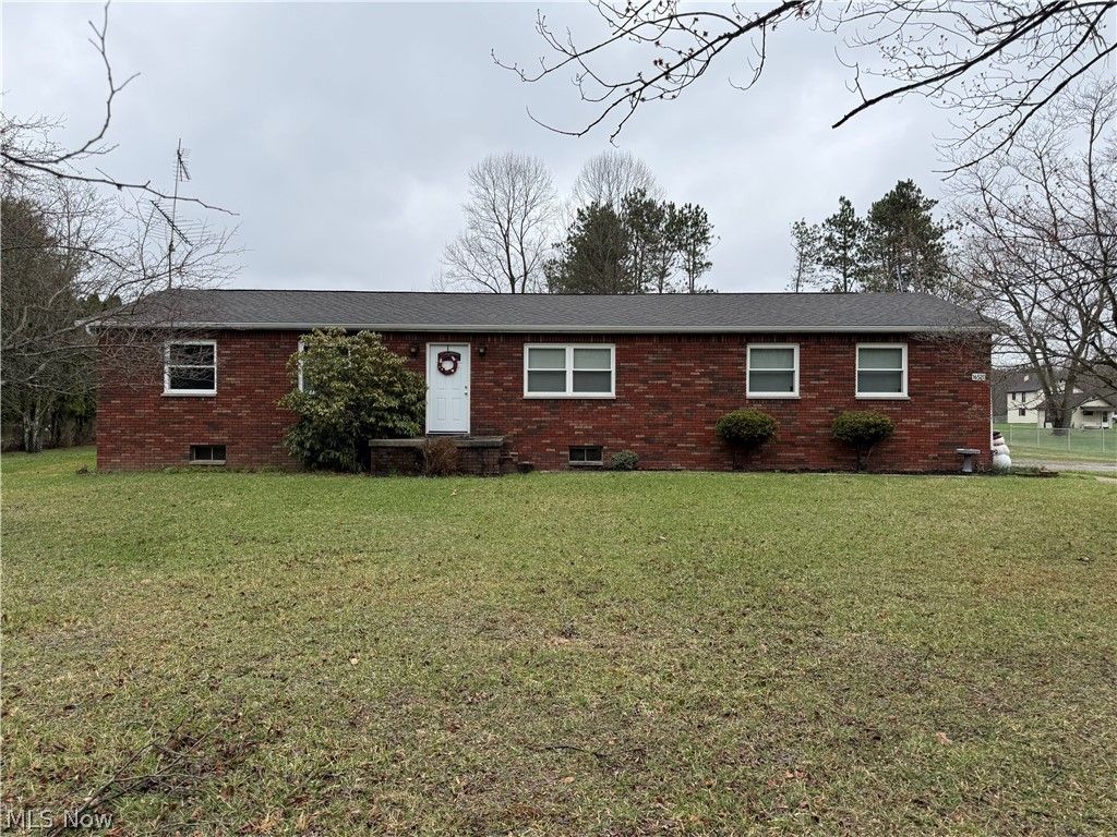 16520 State Route 45, Wellsville, OH 43968