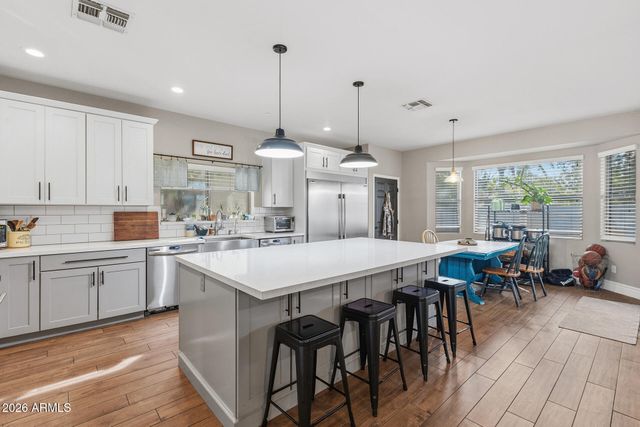 3121 W BUCKHORN Trail, Phoenix, AZ 85083