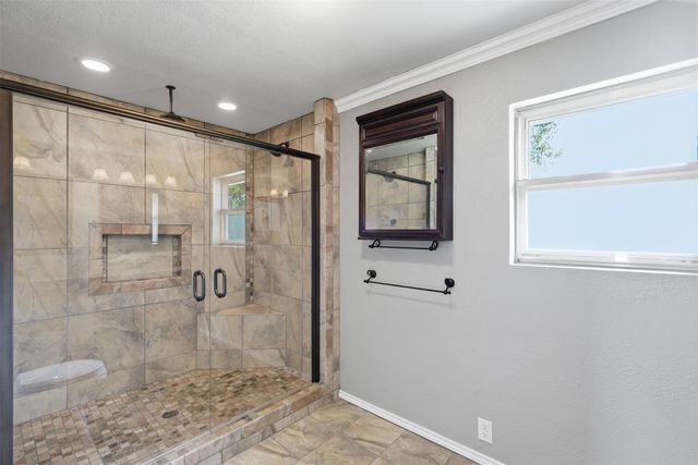 206 Mcanear Street, Cleburne, TX 76033