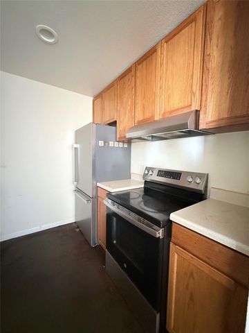 8621 Talyne Chaise CIR B, Austin, TX 78729