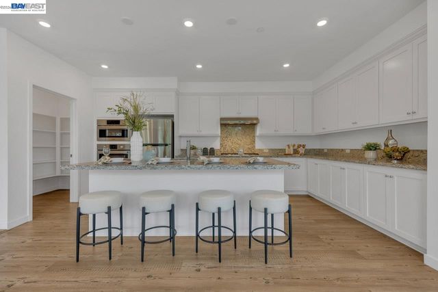 5700 Central Pkwy 202, Dublin, CA 94568