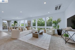5700 Central Pkwy 202, Dublin, CA 94568