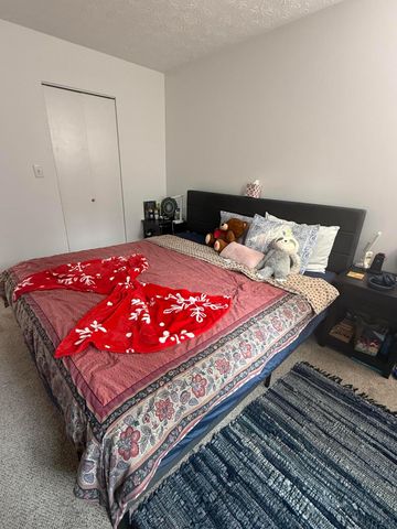 115 Corbins Mill Drive, Dublin, OH 43017