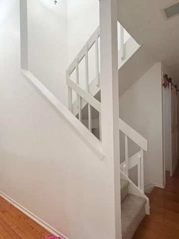 115 Corbins Mill Drive, Dublin, OH 43017