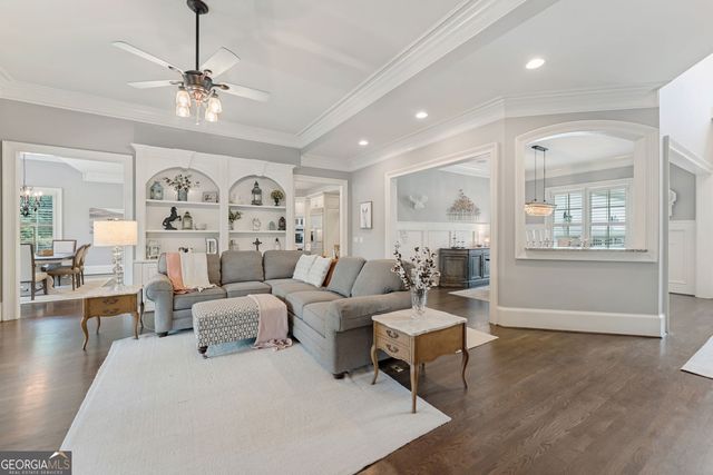 2645 Shumard Oak Drive, Braselton, GA 30517