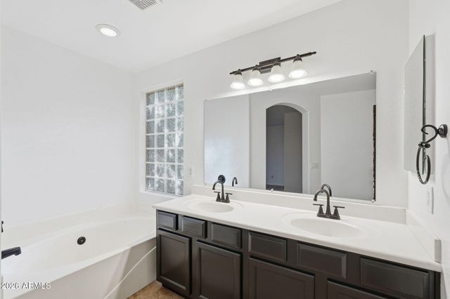3533 E LINDA Lane, Gilbert, AZ 85234