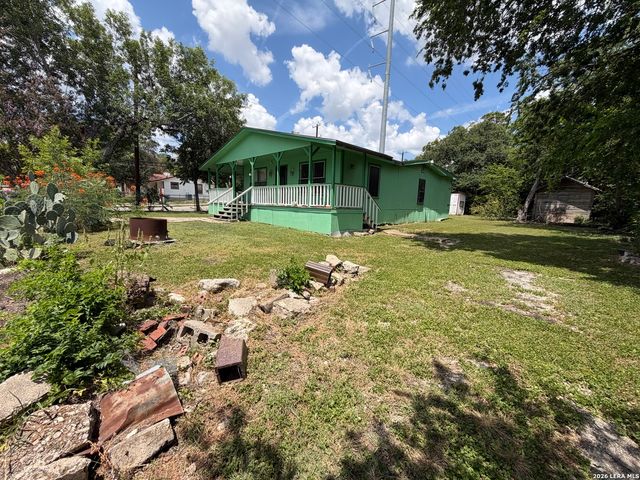 378 N San Ignacio, San Antonio, TX 78237