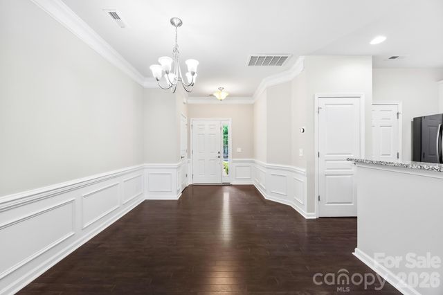 2459 Diplomat Lane, Charlotte, NC 28210
