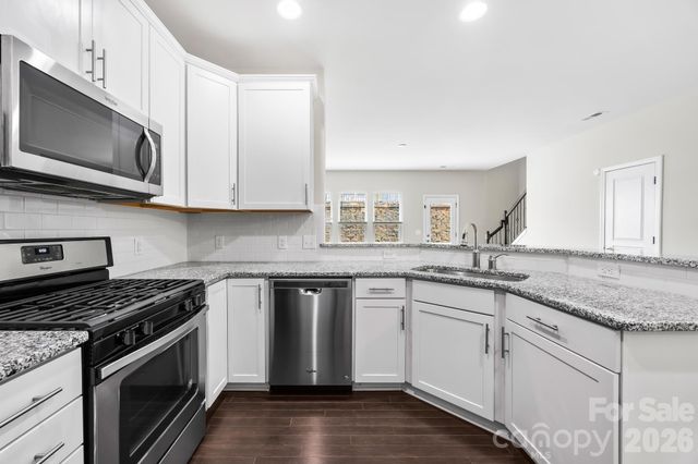2459 Diplomat Lane, Charlotte, NC 28210