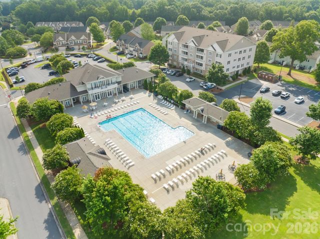 2459 Diplomat Lane, Charlotte, NC 28210