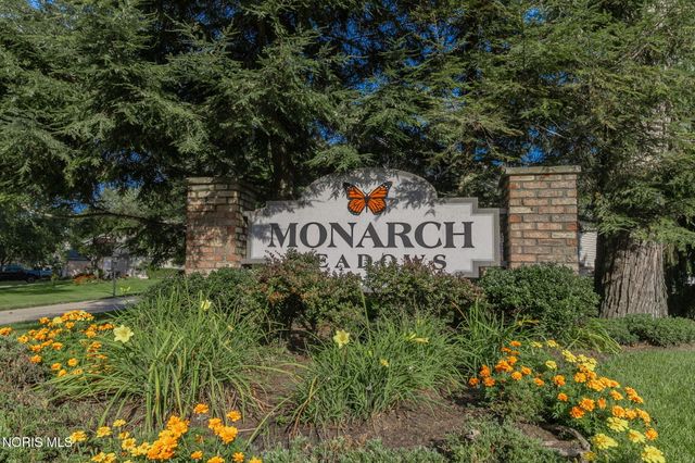 6740 Monarch Drive, Sylvania, OH 43560