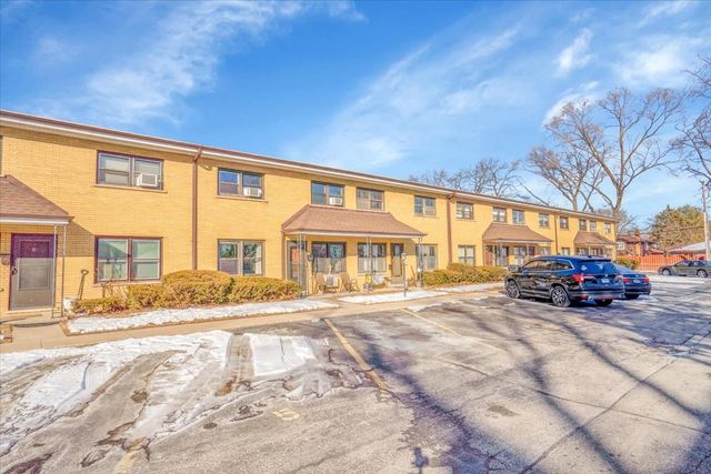 18333 Wentworth Avenue 7, Lansing, IL 60438