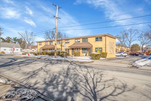 18333 Wentworth Avenue 7, Lansing, IL 60438