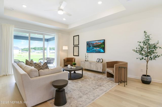 3461 AMERICANA Drive, Green Cove Springs, FL 32043