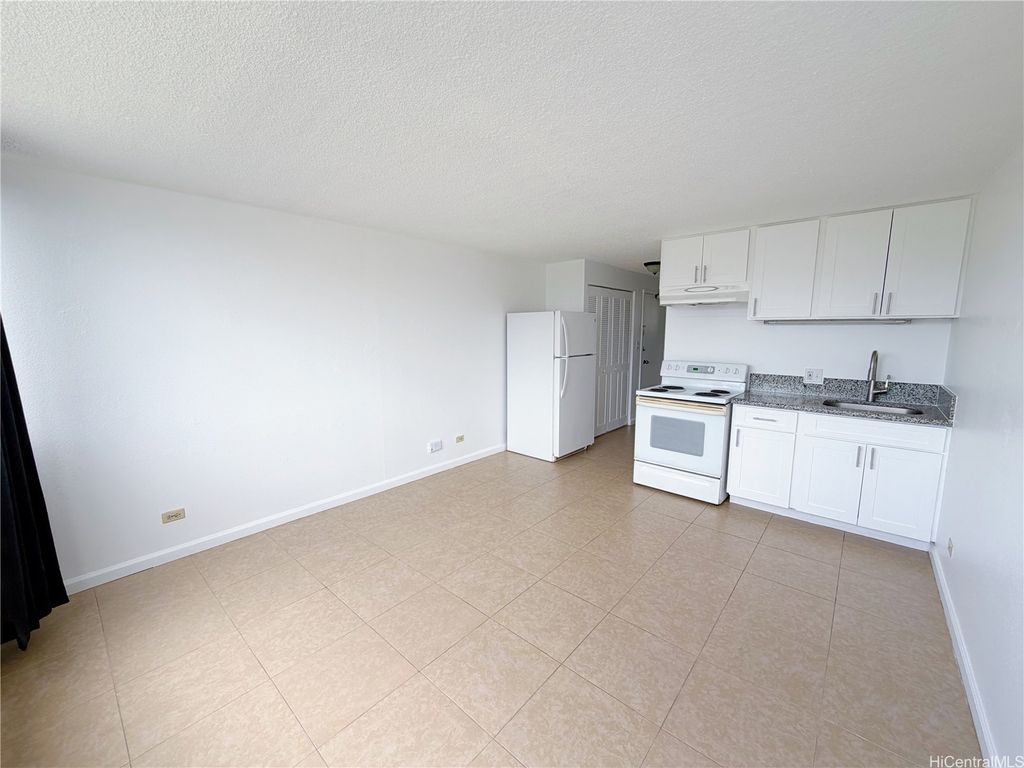 2211 Ala Wai Boulevard 1708, Honolulu, HI 96815