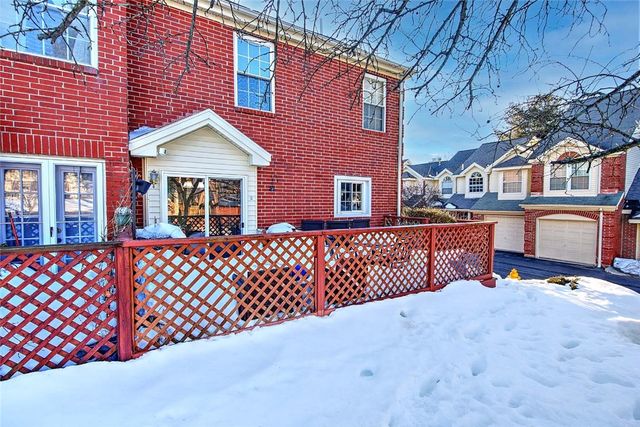 626 Smithfield Road 1006, North Providence, RI 02904