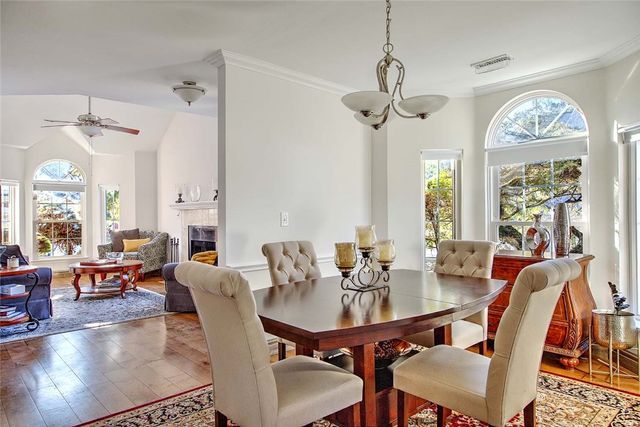 626 Smithfield Road 1006, North Providence, RI 02904