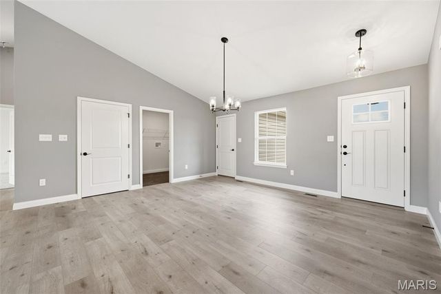 18804 Addi Drive, Warrenton, MO 63383