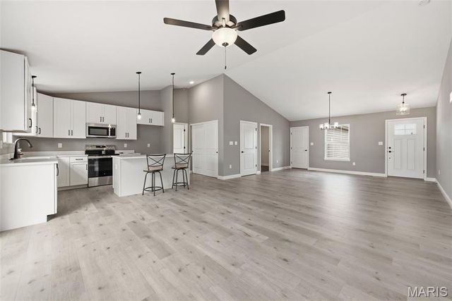 18804 Addi Drive, Warrenton, MO 63383