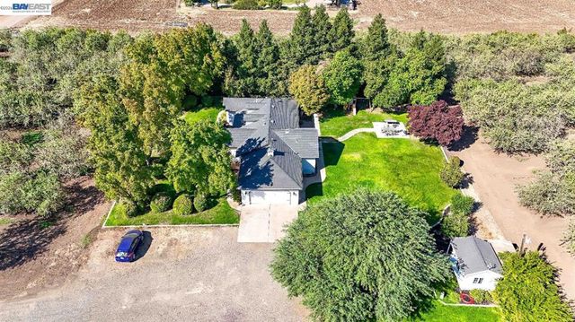 10638 Toews Ave, Le Grand, CA 95333