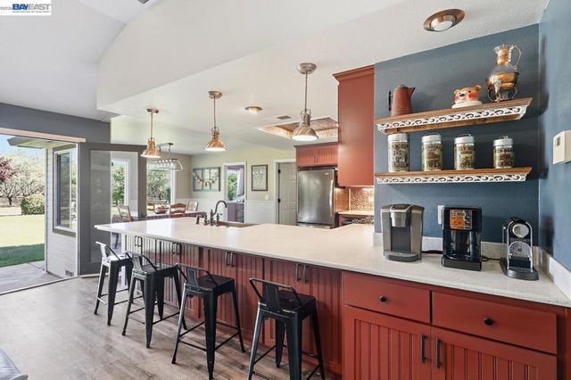 10638 Toews Ave, Le Grand, CA 95333