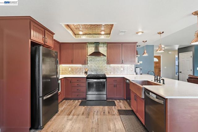 10638 Toews Ave, Le Grand, CA 95333