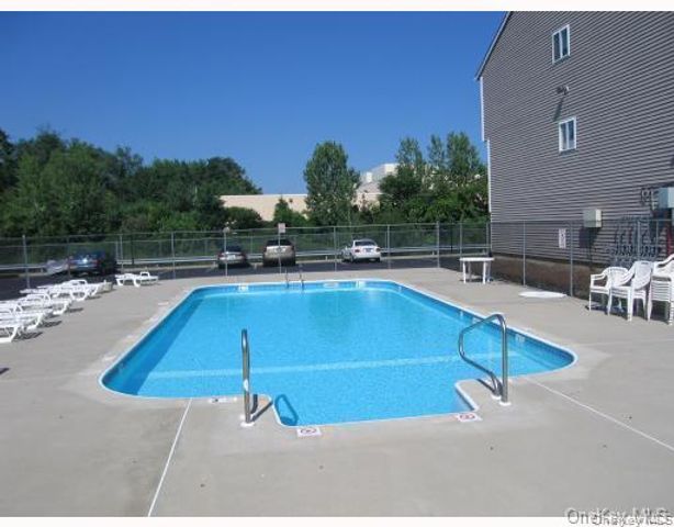 25 College Avenue 608, Nanuet, NY 10954