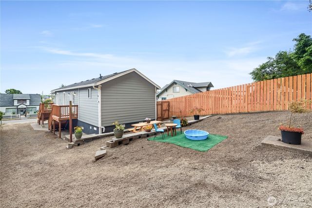 2613 Queets Avenue, Hoquiam, WA 98550