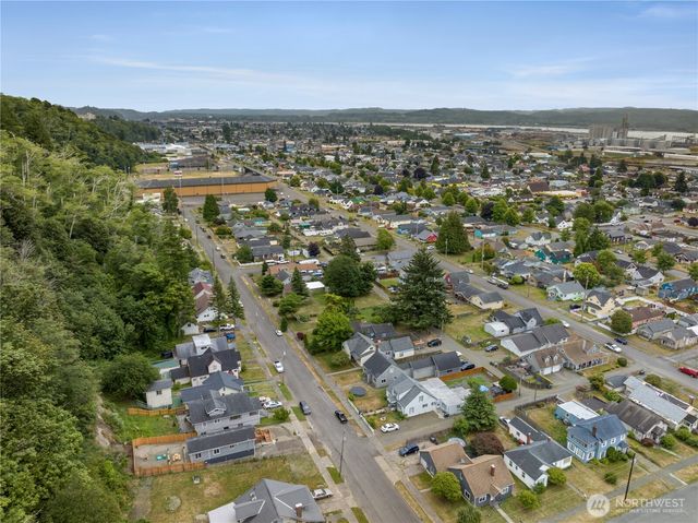 2613 Queets Avenue, Hoquiam, WA 98550