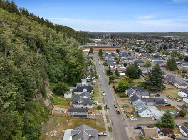 2613 Queets Avenue, Hoquiam, WA 98550