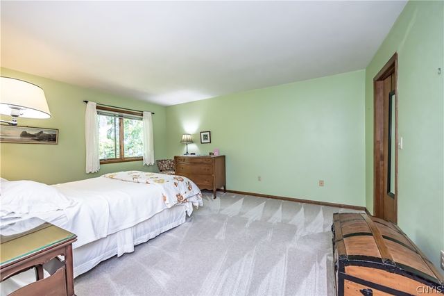 109 White Heron Circle, Manlius, NY 13066