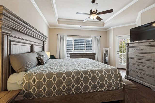 2211 Eriksson Lane, Dallas, TX 75204