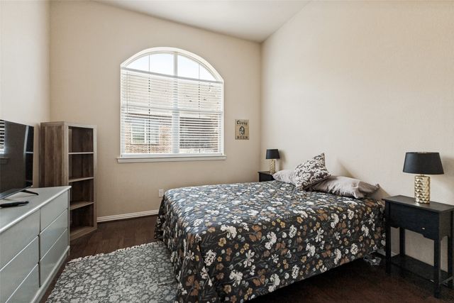 2211 Eriksson Lane, Dallas, TX 75204