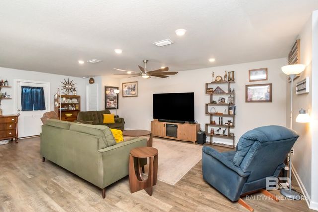 10771 Paget Drive, Mobile, AL 36608