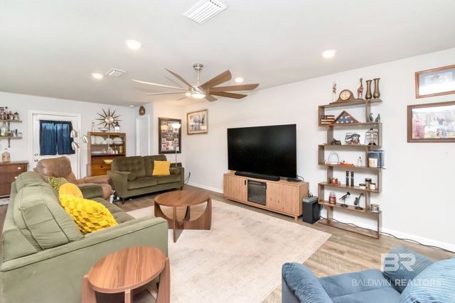 10771 Paget Drive, Mobile, AL 36608