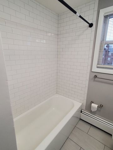 433B Sea Street 5, Quincy, MA 02169