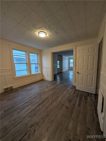 67 Barton Street, Buffalo, NY 14213