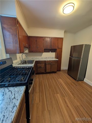 67 Barton Street, Buffalo, NY 14213