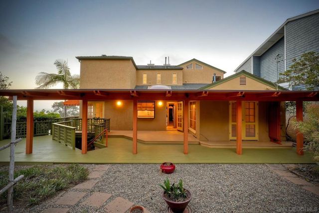 1029 Cornish Dr, San Diego, CA 92107