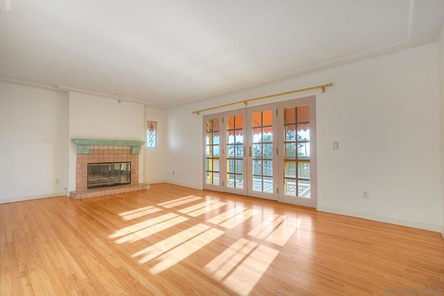 1029 Cornish Dr, San Diego, CA 92107