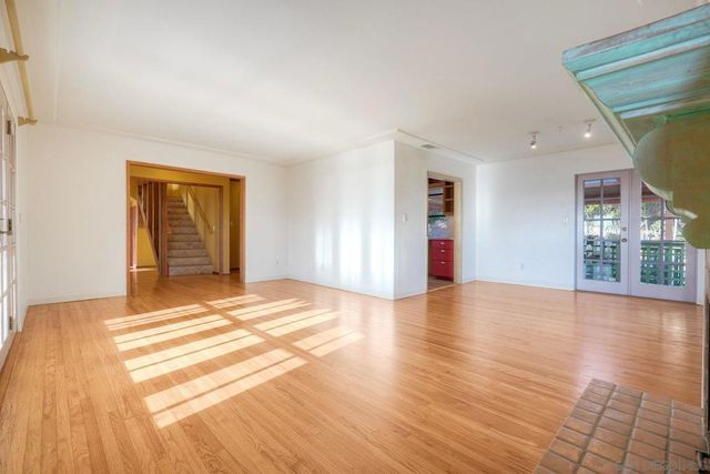 1029 Cornish Dr, San Diego, CA 92107