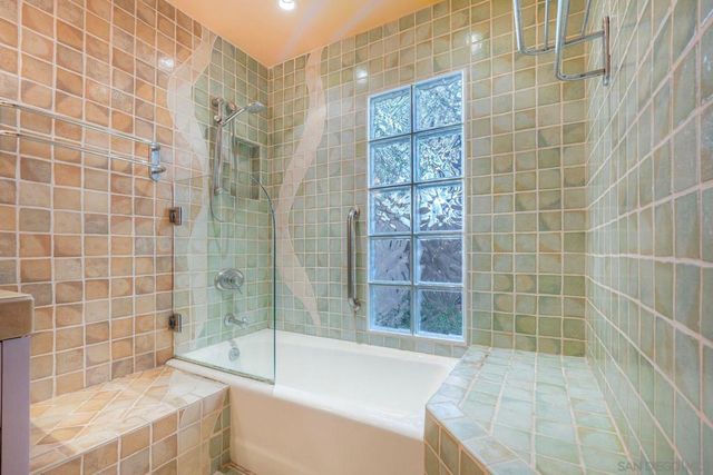 1029 Cornish Dr, San Diego, CA 92107