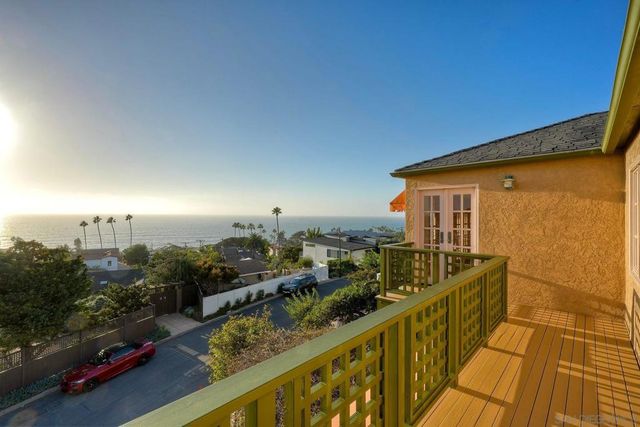 1029 Cornish Dr, San Diego, CA 92107