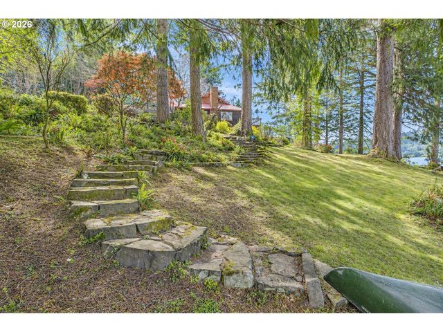 89366 DAHLIN Rd, Florence, OR 97439