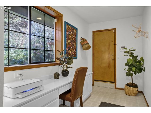 89366 DAHLIN Rd, Florence, OR 97439