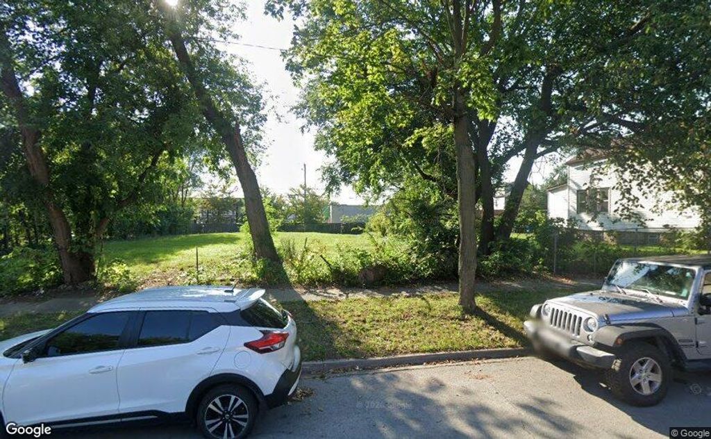 8250 S Emerald Avenue, Chicago, IL 60620
