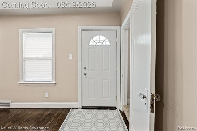 14421 Grandville Avenue, Detroit, MI 48223