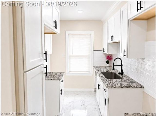 14421 Grandville Avenue, Detroit, MI 48223