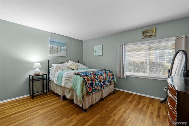 16539 Middlebelt Road 2, Livonia, MI 48154