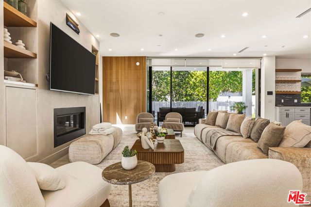 5017 Hesperia Avenue, Encino (los Angeles), CA 91316